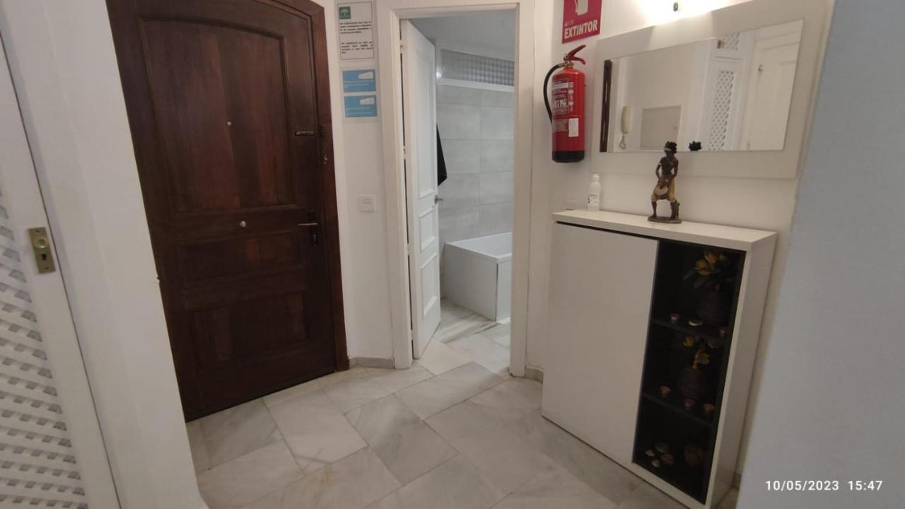 Apartment En Puerto Marina G204