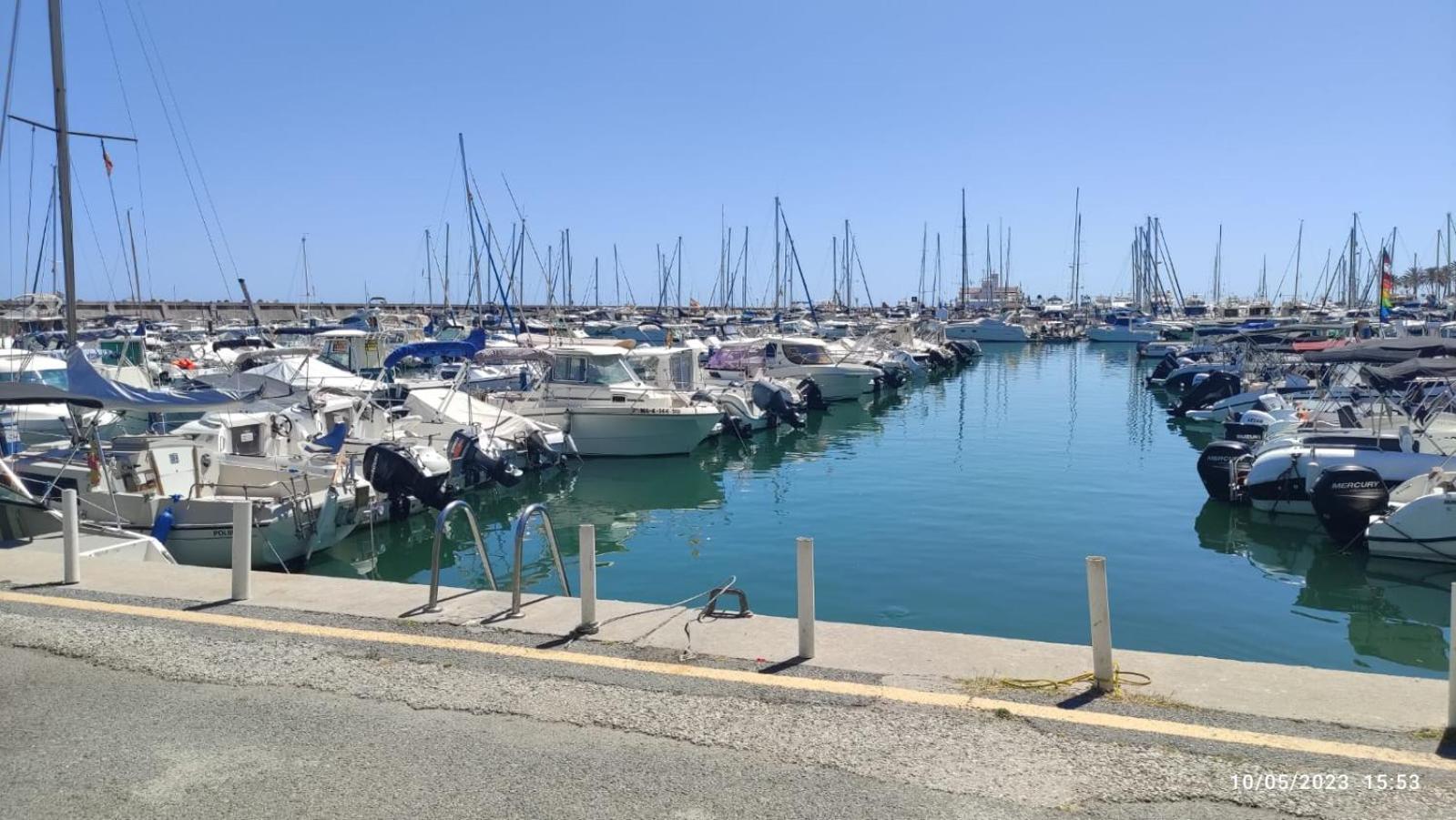 Apartament En Puerto Marina G204
